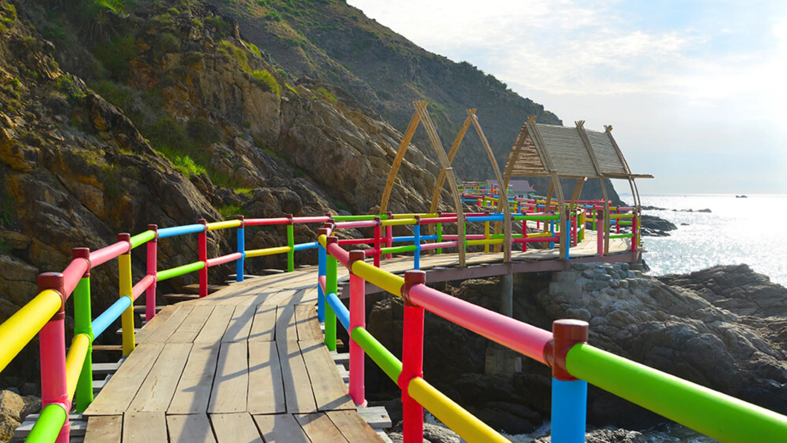 Check-in Cầu Yến độc đáo (Nguồn: sưu tầm)