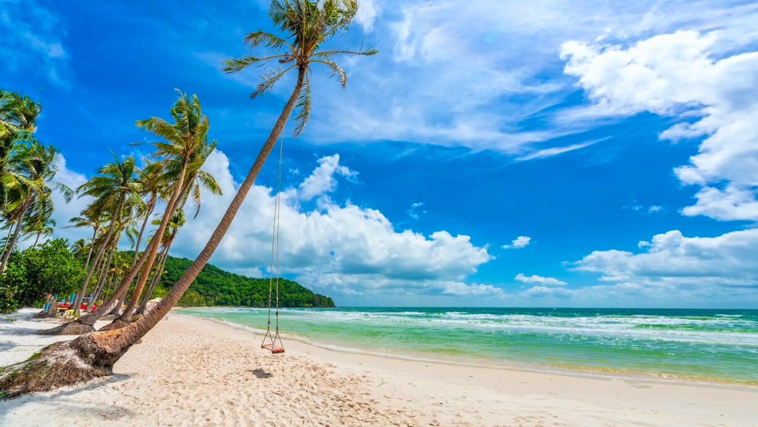 Bãi Sao là điểm đến lý tưởng để thư giãn và tắm biển (Nguồn: sưu tầm)