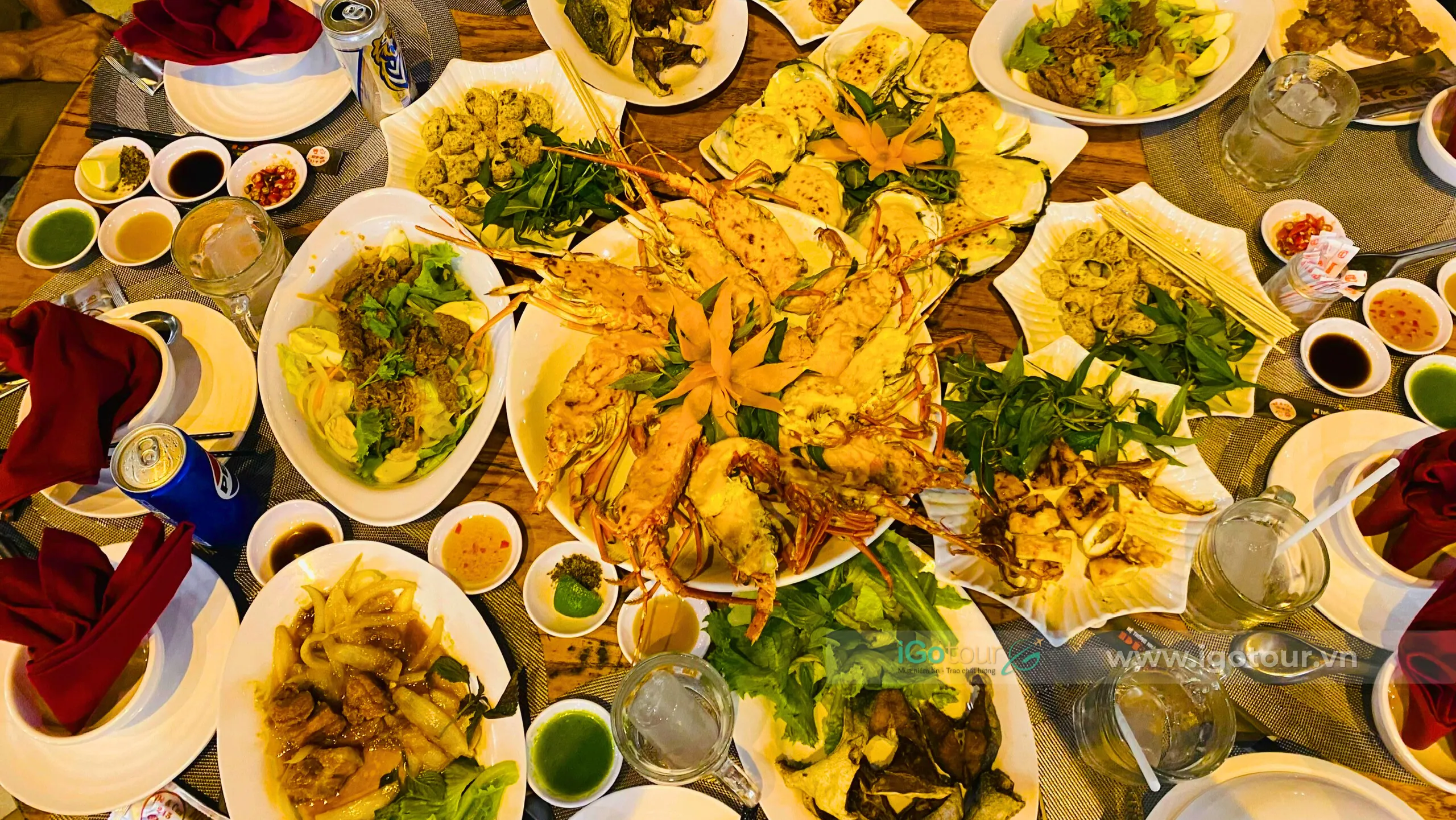 Thưởng thức hải sản tươi ngon