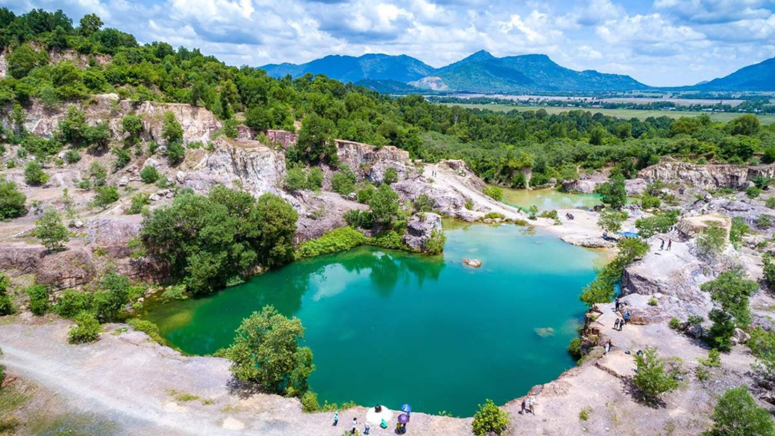Hành trình trải nghiệm lễ hội sẽ trọn vẹn khi kết hợp với khám phá thiên nhiên (Nguồn: sưu tầm)