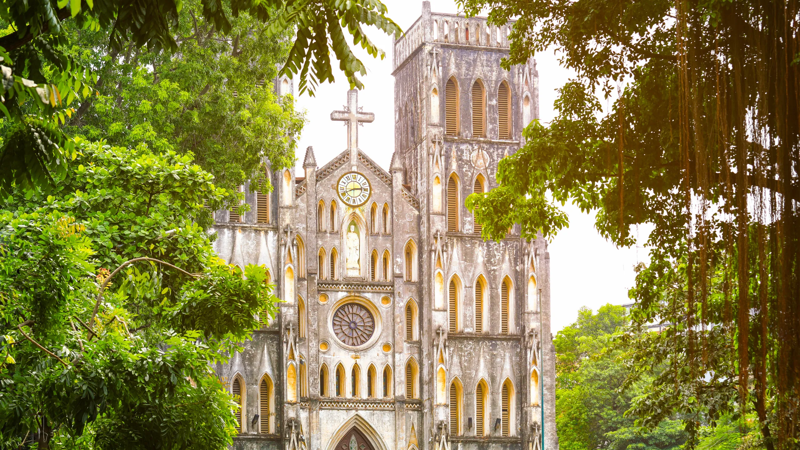 Nhà hát Lớn Hà Nội - công trình kiến trúc Pháp nổi bật (Nguồn: sưu tầm)