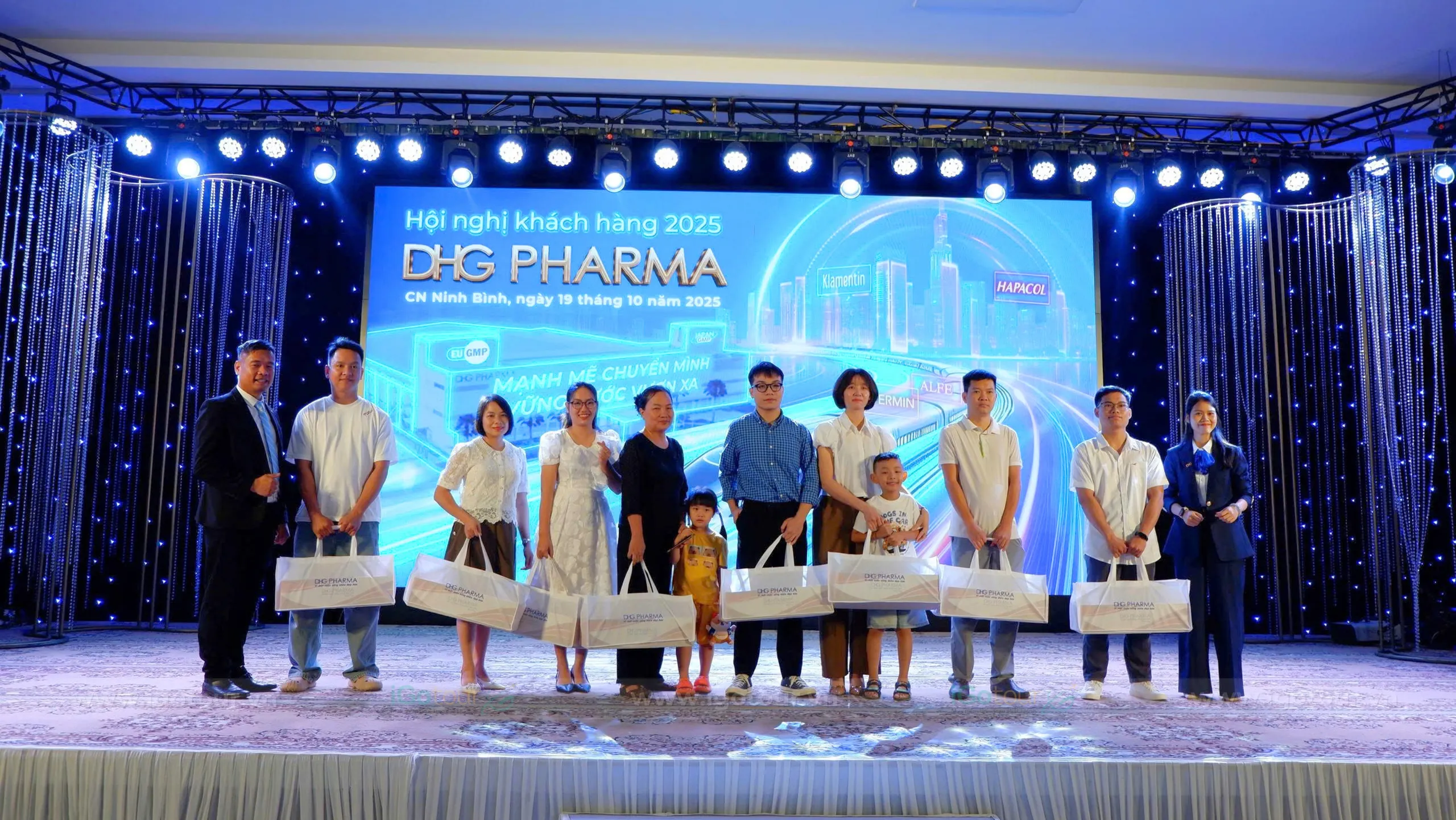 Trải nghiệm hội nghị đẳng cấp trong tầm tay cùng giải pháp trọn gói tối ưu tại iGotour